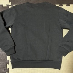 新品タグ付⭐️男児140サイズ⭐️秋冬服⭐️長袖トレーナー⭐️男の子⭐️子供服
の画像