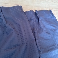 厚地カーテン　２枚の画像