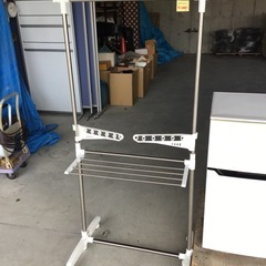 物干しスタンド　物干しラック　キャスター付き 中古品の画像