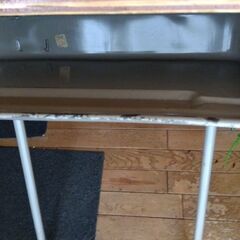 机　テーブルの画像