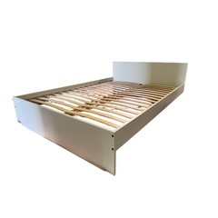 超美品　IKEA ダブルベッド　木製　マットレス付きの画像