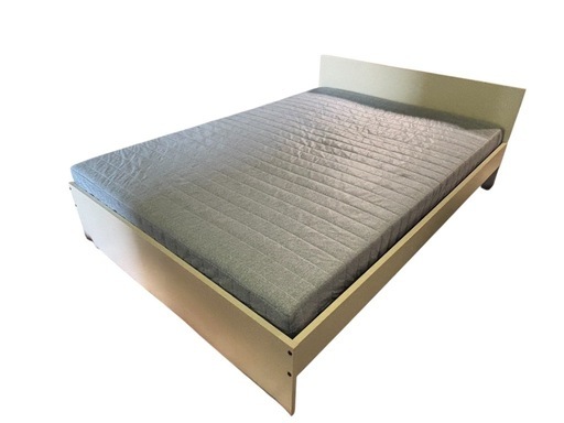 超美品　IKEA ダブルベッド　木製　マットレス付き