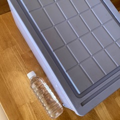 プラスチック収納ケースの画像