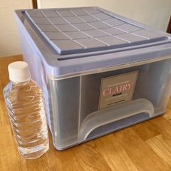 プラスチック収納ケースの画像