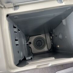 ダイニチ 石油ファンヒーター 2021年製 FWY-32R21 ホワイト 5Lタンク 木造9畳 石油ストーブ 灯油ヒーター 灯油ストーブ 暖房 札幌市手稲区の画像