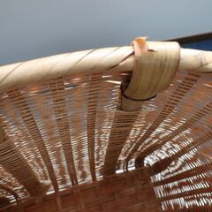 お引取り限定！！　背負いカゴ　訳あり品の画像