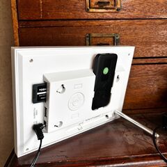 インテリアの一つに！デジタルフォトフレーム　動作品 ELECOM DPF-D7WS10の画像