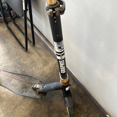 グラフィス　キックボードの画像