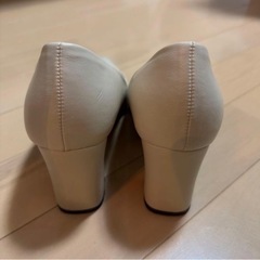 Sappun ベーシックパンプス ベージュ 23cmの画像