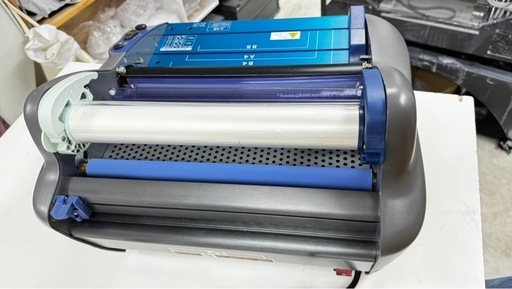 お値下げ可！アコ・ブランズ・ジャパン GBC ロールラミネーター Ultima 35 Ezload A3 GLMU35EZ