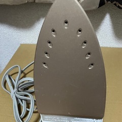  東芝　スチームアイロンの画像