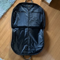 スーツかばんの画像