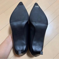 Sappun ポインテッドトゥハイヒール ブラック 23cmの画像