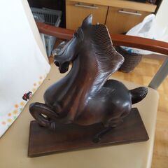 黒柿、置物、馬、３８x１２x４１、剥く材の画像