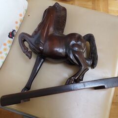 黒柿、置物、馬、３８x１２x４１、剥く材の画像