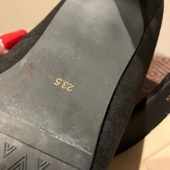 ほぼ新品【黒パンプス】の画像