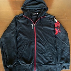 【Reebok】トレーニングジャージ 上下セット　Lサイズの画像