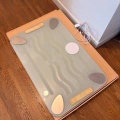 スマートバスマット 体重計 （無意識のうちに体重を測れるバスマット）の画像