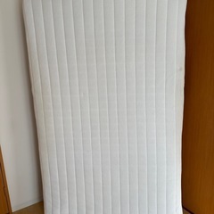 組立式セミダブルベッドの画像