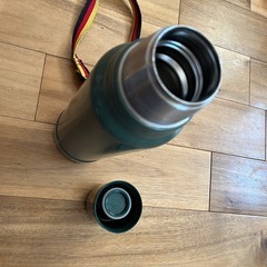 スタンレー　水筒　1リットル
の画像