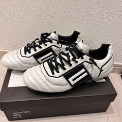 サッカースパイク25.5cm  CAPITTENの画像