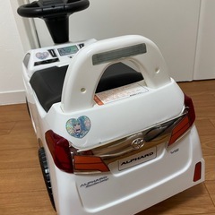 アルファード　子供　車　乗り物の画像