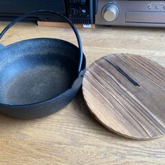 【手渡し限定】中古品　台所用品　野菜盛りかご　パスタポット　アルミ製鍋 いろり鍋　水筒　ケトル　ボール　ざる　シンク水切り　ワインオープナー　親子丼鍋まとめてになります。の画像