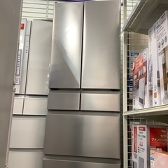 【安心！6ヶ月間の保証付き！】HITACHI 6ドア冷蔵庫入荷し...