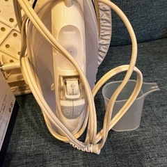 ニトリ　アイロン　アイロン台セットの画像