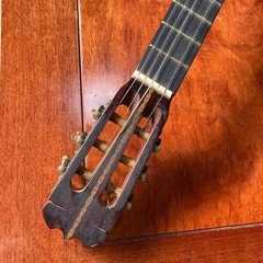 アコースティックギターの画像