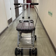 折りたたみシルバーカーの画像