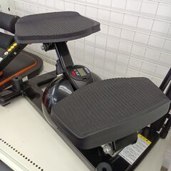 ★リユースのサカイつくば店★TK7356 OASIS ステッパー ブラック H23×D35×W50 クリーニング済みの画像