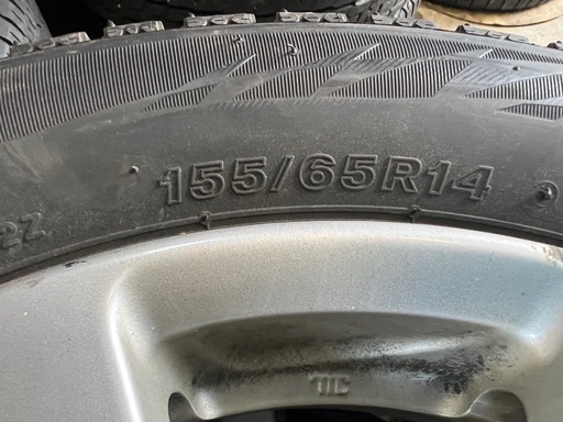 話中/155/65R14 スタッドレス　VRX2 ホイール付き4本セット