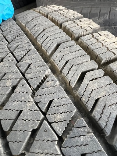 話中/155/65R14 スタッドレス　VRX2 ホイール付き4本セット