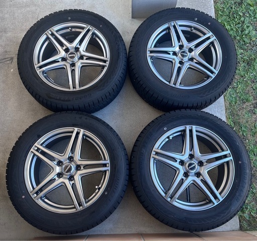 スタッドレスタイヤ ホイール4本セット 215/60/17