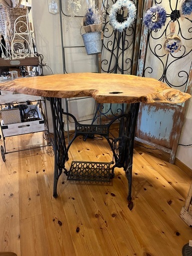 SINGERミシンテーブル