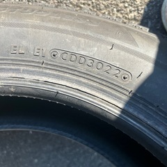 145.80.13スタッドレスタイヤの画像