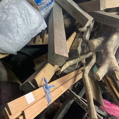 無料⭐︎建材、端材まとめての画像