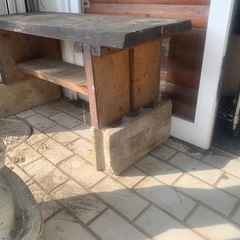 椅子　棚の画像