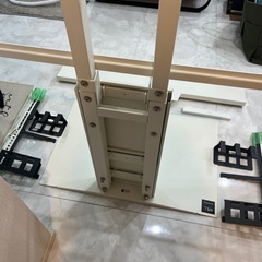 EQUALS WALLテレビスタンドV3 ローホワイト　32V〜80V対応　の画像