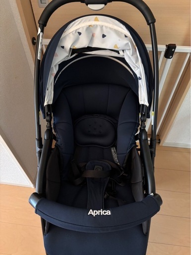 【美品】Aprica ベビーカー カルーンエアーメッシュ AB ネイビー