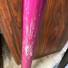 H2511-482 ダイソン　コードレスクリーナー　通電確認済み　キズ汚れ有りの画像