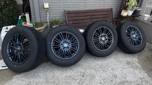 ブリザックVRX 195/65R15ホイールセット　ノア・ヴォクシー向け