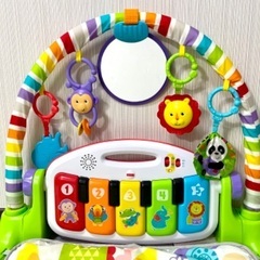 ベビージム　おもちゃ　フィッシャープライスの画像