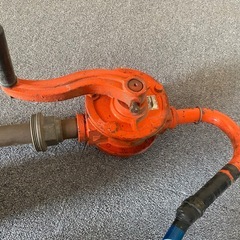 手動式 ドラムポンプ オイルポンプ 灯油・軽油 手回しポンプ 手動ポンプ の画像