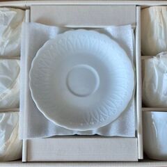 未使用　HOYA　白カップ＆ソーサー　6客1セットの画像