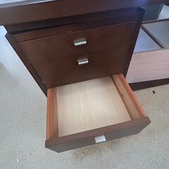 社長室で使用していた木製デスク（横160cm）【3000円】の画像