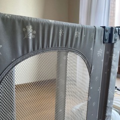 ベビーゲート ベビーフェンス おくだけとおせんぼ おくトビラ Sサイズ 置くだけ 日本育児の画像