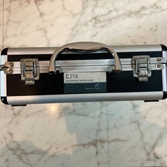 AKG C214 コンデンサーマイク ハードケース付きの画像