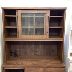 【リサイクルサービス八光】幅100㎝　食器棚  モイス コンセント付き キッチンボードの画像